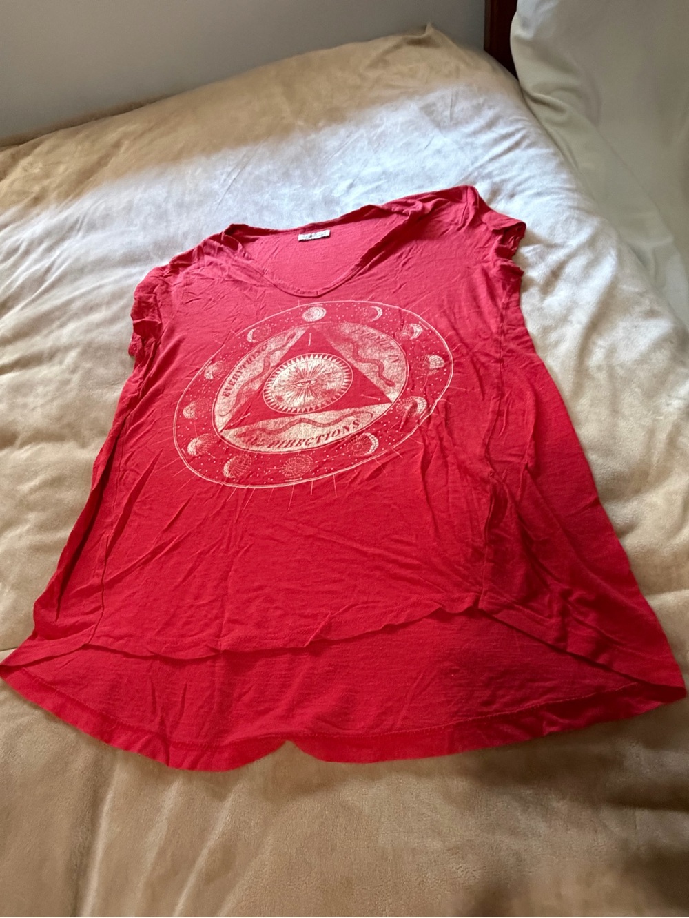 Lucky Brand Red Graphic Sleeveless Tank with Celestial Print S/M